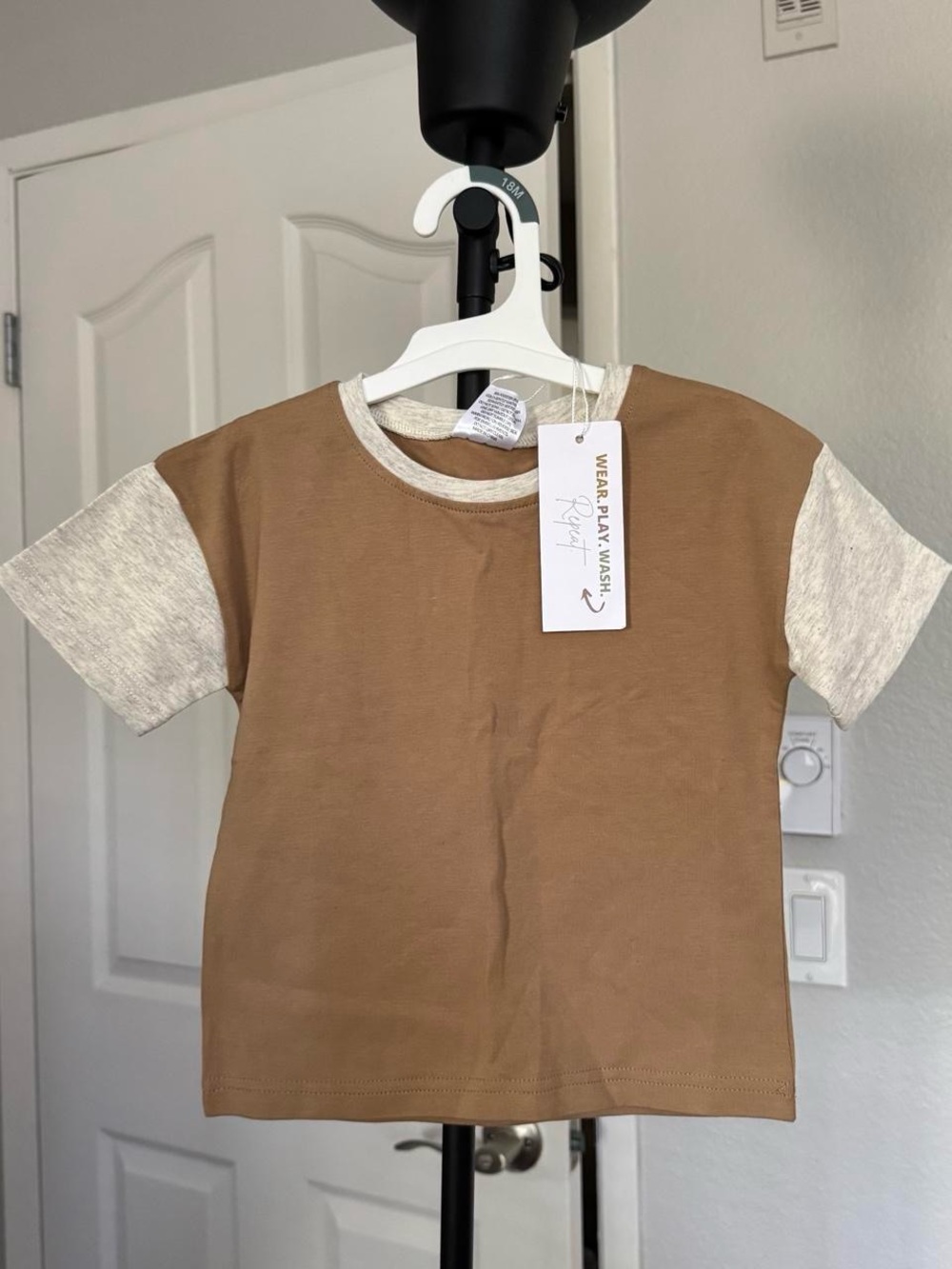 Sova Colorblock Shirt